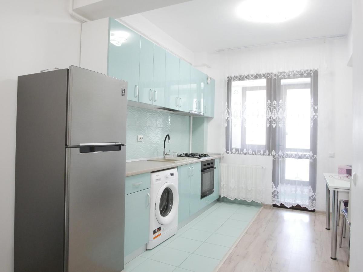 Re Dowtown Apartments - Palas Mall Studio 雅西 外观 照片